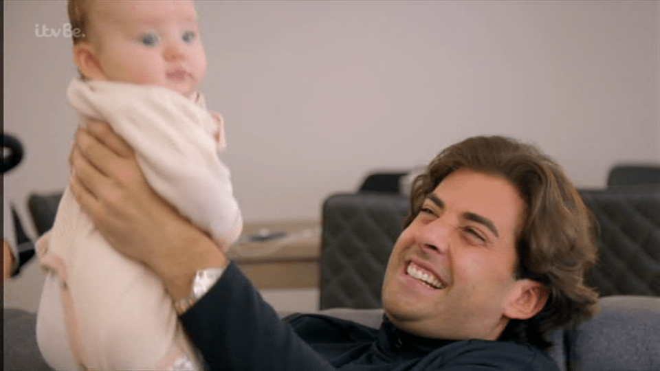  Ferne McCann: First Time Mum viewers loved the bond between her daughter Sunday and James 'Arg' Argent in tonight's show