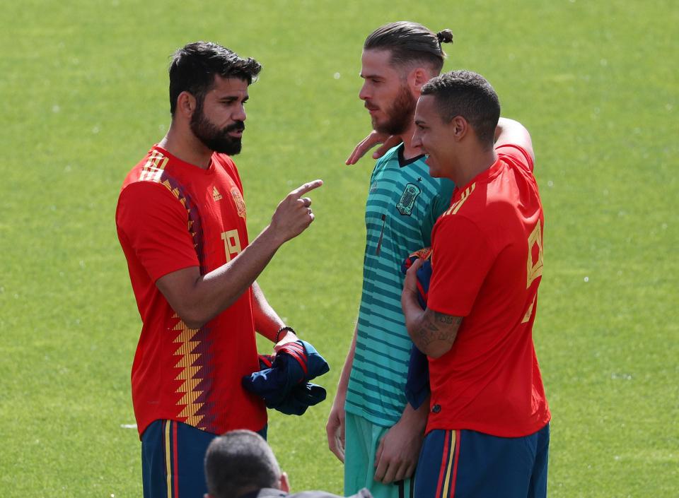  Diego Costa has also jumped in to support David De Gea