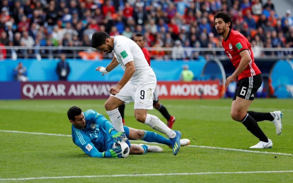  Mohamed El-Shenawy did so well for so long to keep Uruguay at bay