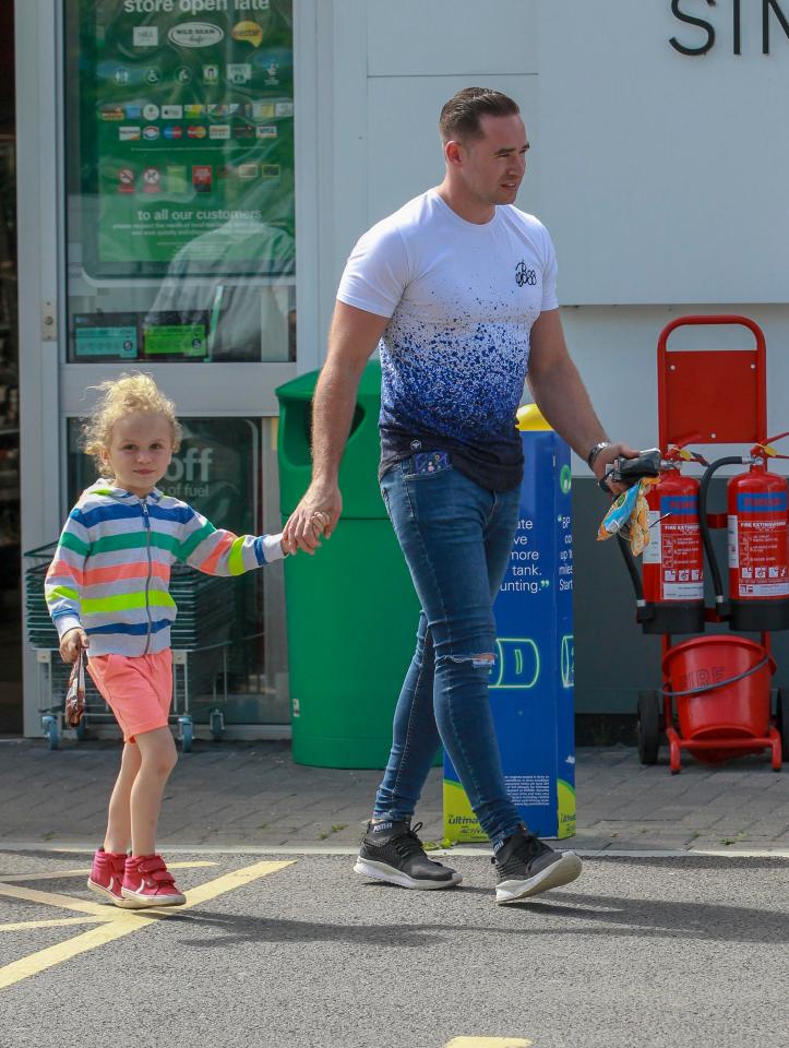  Kieran was spotted looking after three-year-old daughter Bunny