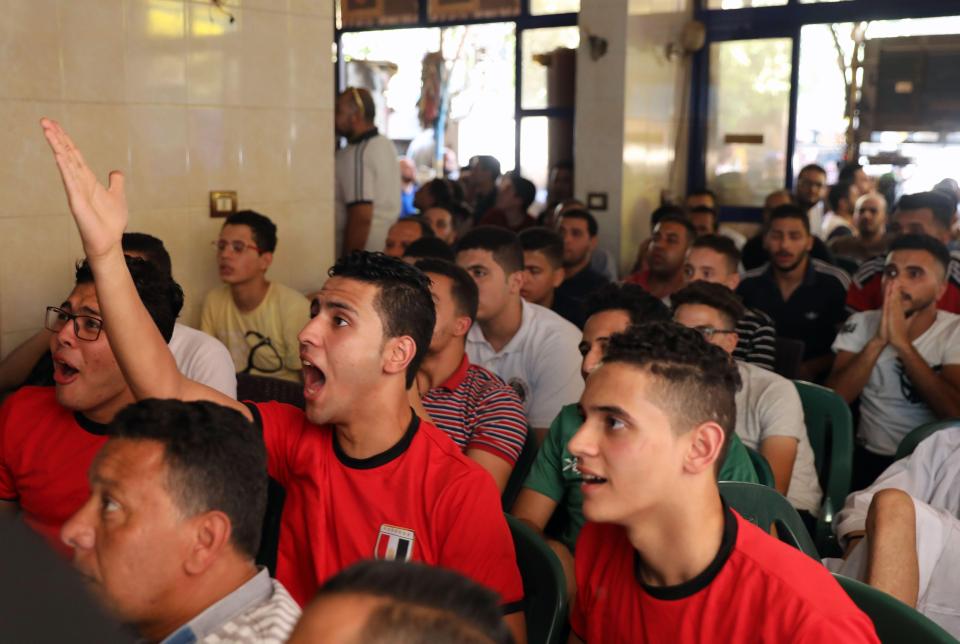  Cafes in Egypt were packed to the rafters