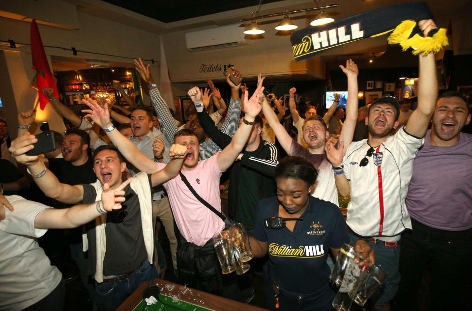  If you're going out, keep an eye on early bird bargains in pubs such as Wetherspoons