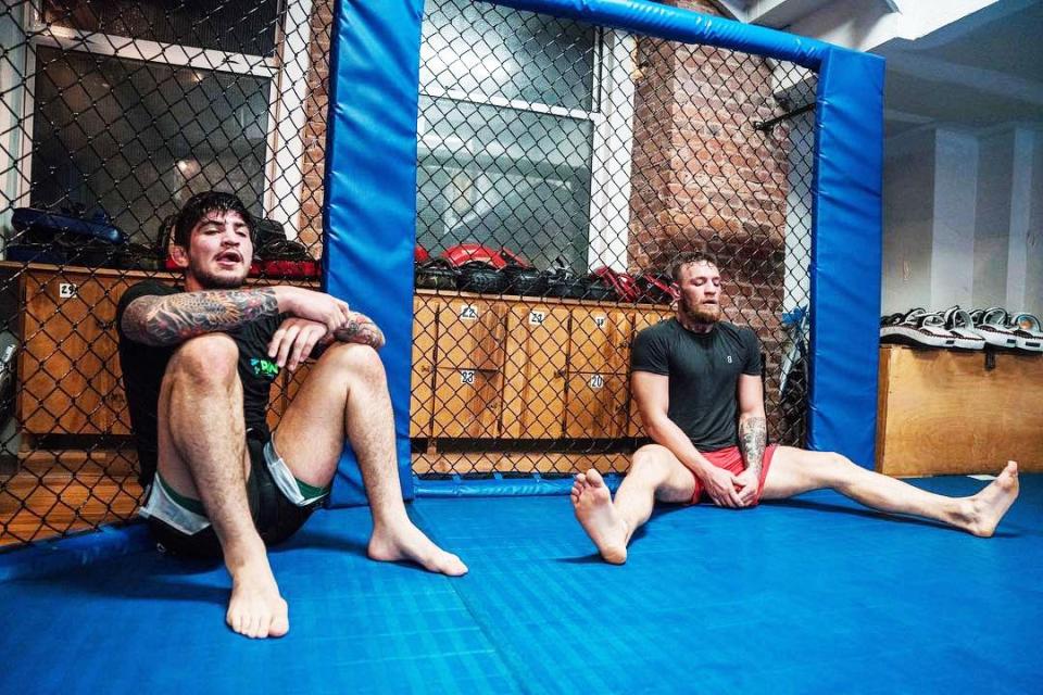  Dillon Danis and Conor McGregor are back in training