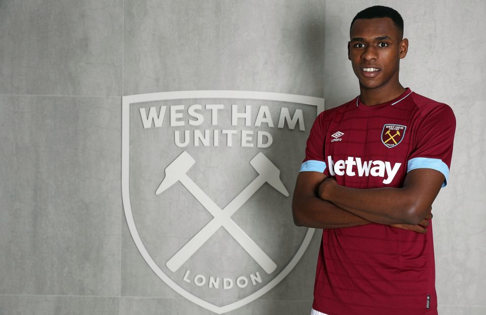  Issa Diop has joined West Ham in a club-record deal