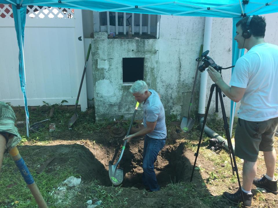  Paul's search for the truth lead to him digging up his biological parents' garden, searching for Jill's remains