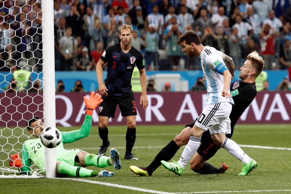  Lionel Messi went close for Argentina after they went 1-0 down