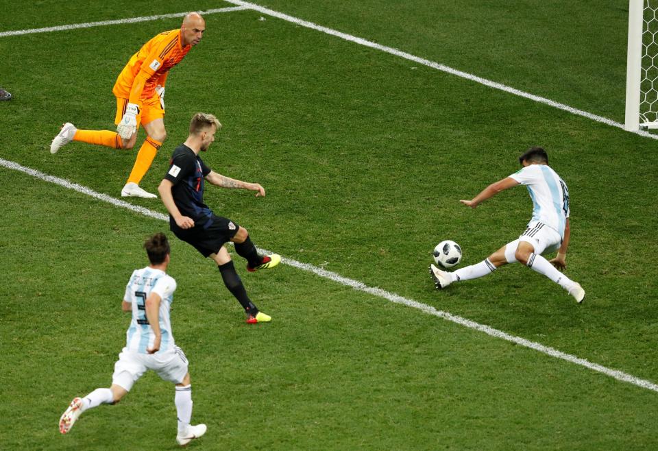  Ivcan Rakitic fired Croatia's third into an empty net