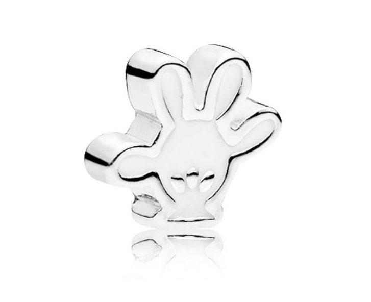  Tell us this Mickey glove charm doesnt make you smile