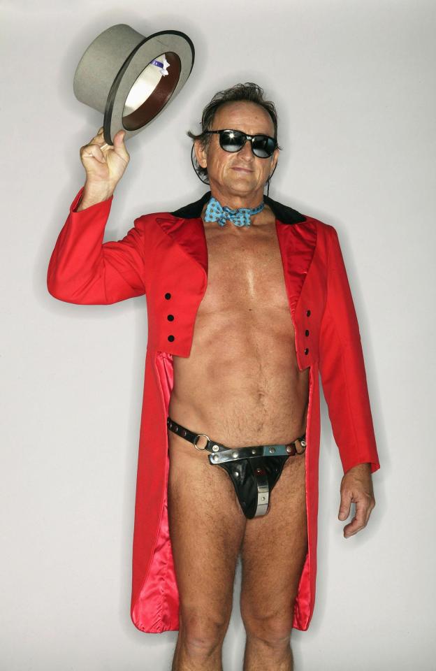  Andrew Newton, under the alias Hann Redwin, posing in fetish gear