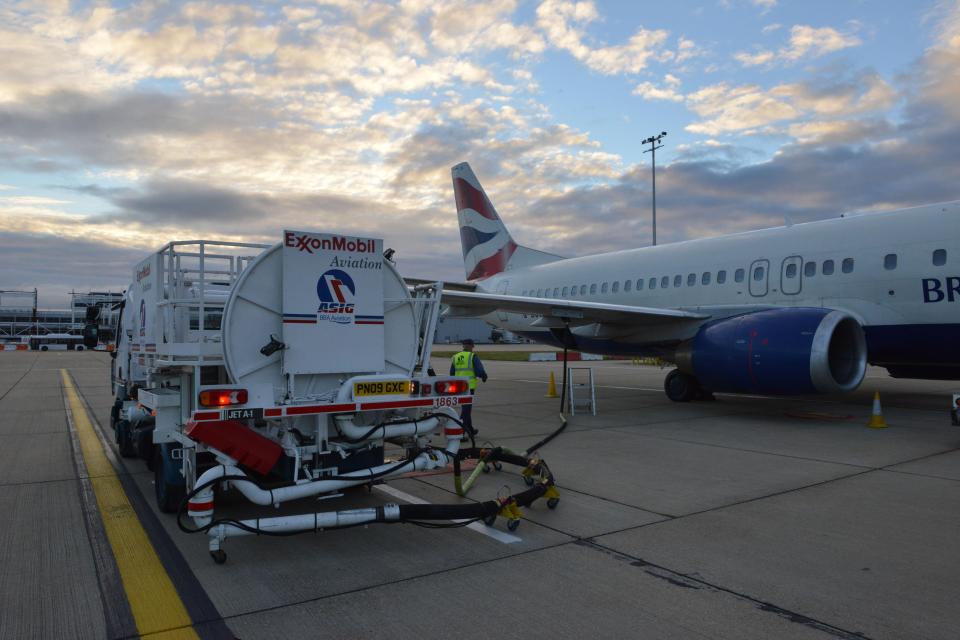  Gatwick Airport has 1,200 jobs up for grabs from check-in desks to luggage and in terminals