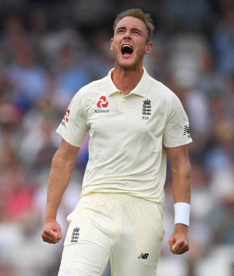  Stuart Broad and James Anderson have now taken 952 between them in Test cricket