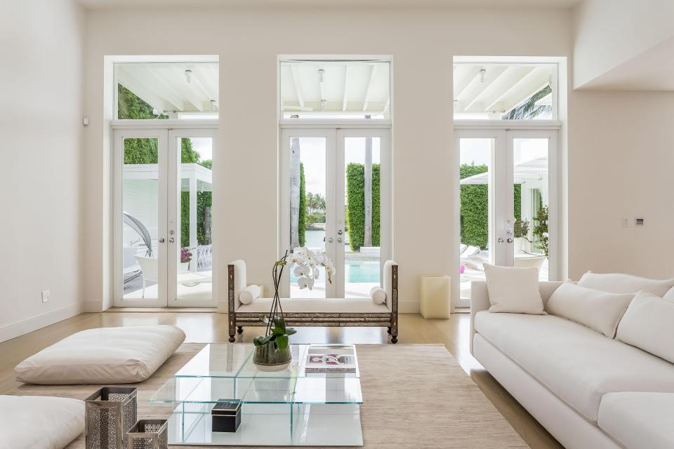  The living area looks out onto the pool