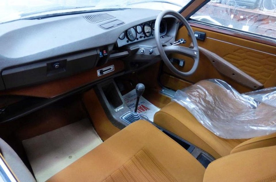 It still comes with the original seat covers