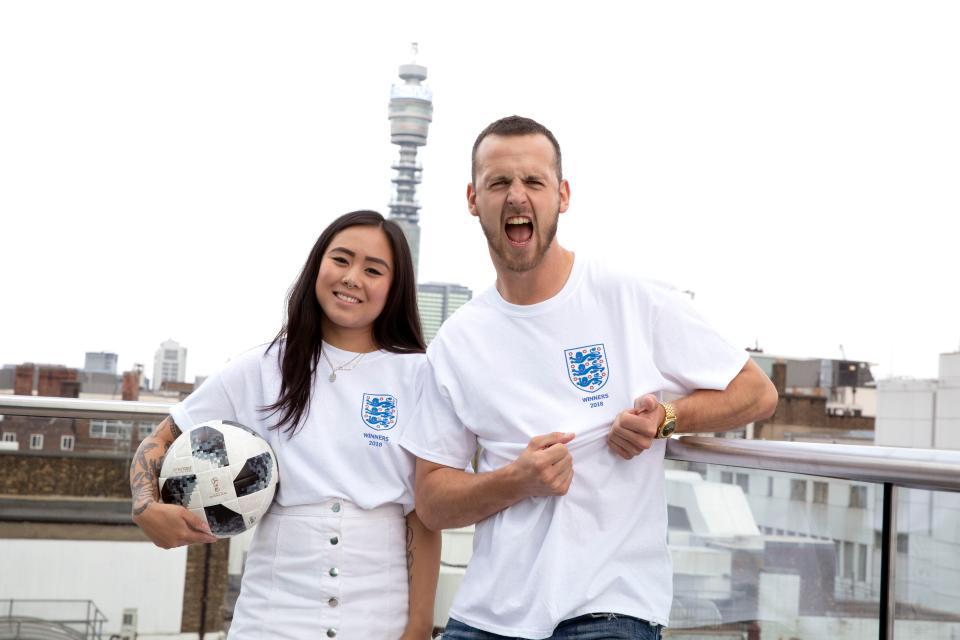  Sports Direct is giving away free souvenir t-shirts if England reach the World Cup final