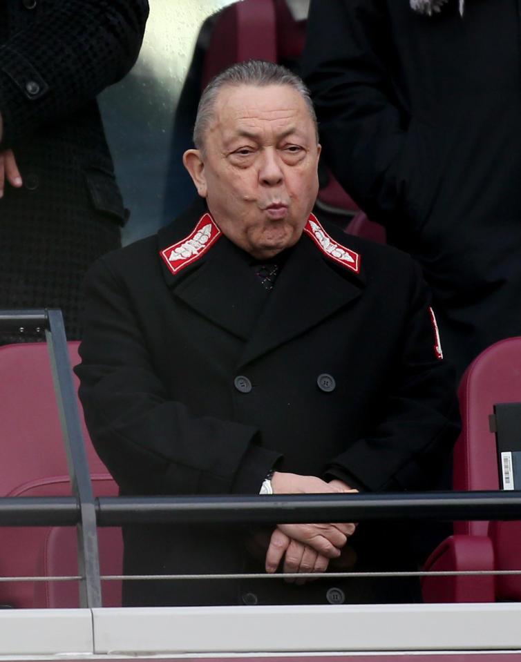  David Sullivan has promised more signings as the club look to back Manuel Pellegrini