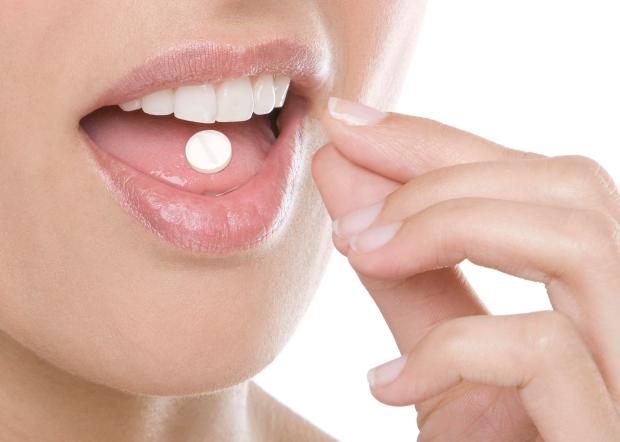 Women who took a daily dose of aspirin were 10 per cent less likely to develop ovarian cancer, new research suggests