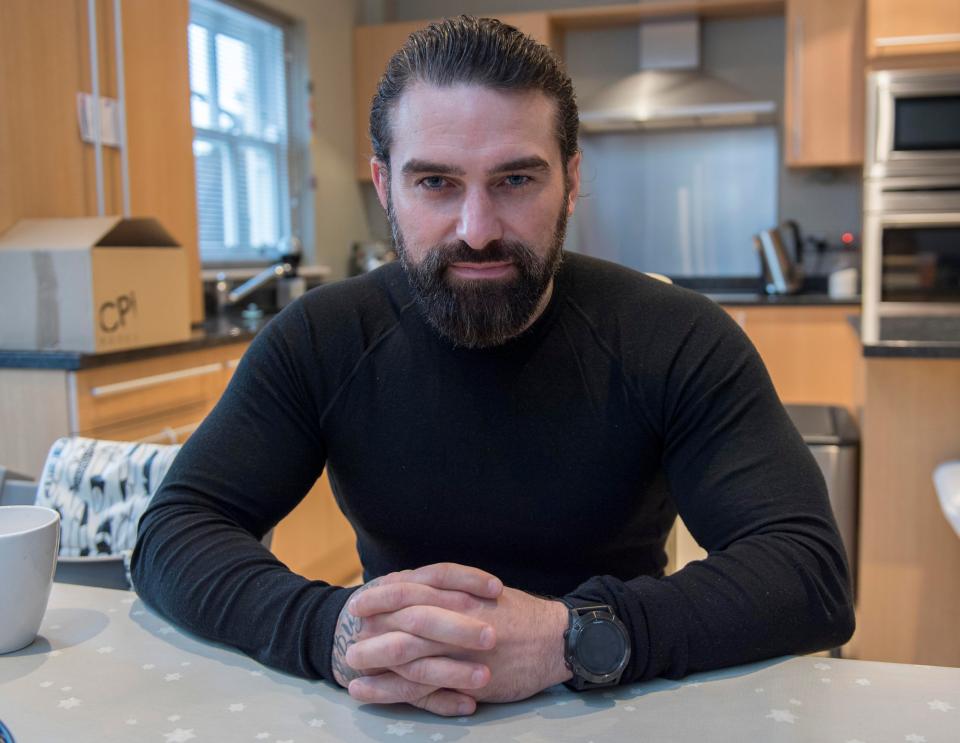  SAS soldiers like TV’s Ant Middleton grow beards and wear their hair longer to blend in whilst in the Middle East