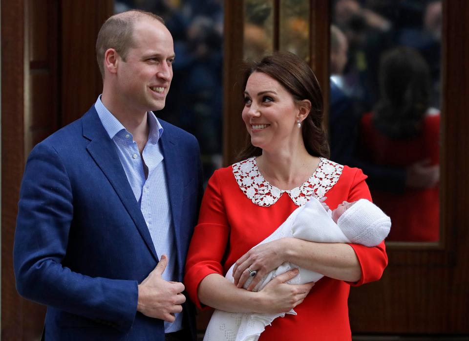  Kate and William showed off their new baby when they left hospital at 6pm on April 23