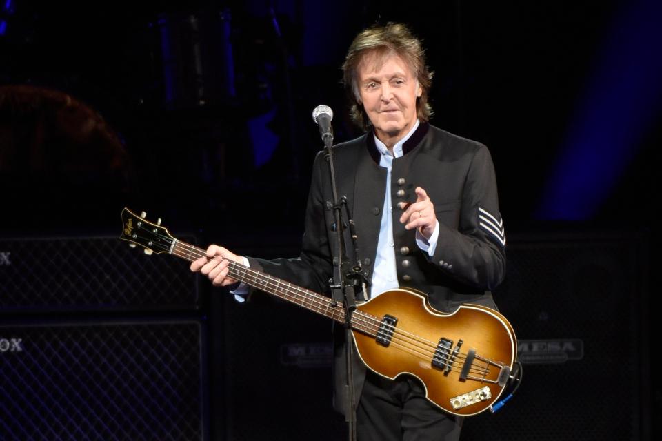  Sir Paul McCartney revealed he supports both Everton and Liverpool