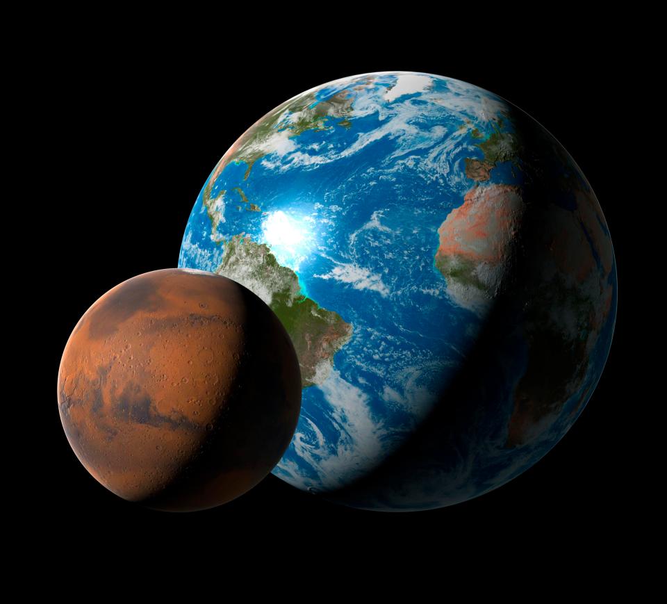  Computer illustration comparing the size of Mars (left) with that of the Earth