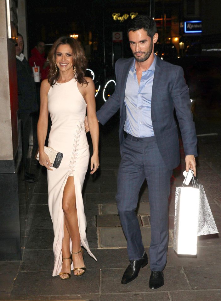  The singer was married to Frenchman Jean-Bernard Fernandez-Versini for two years