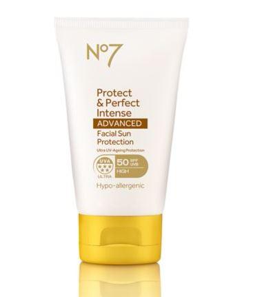  No7 Protect & Perfect Intense Advanced BB Facial Sun Protection SPF50+ will nourish your skin