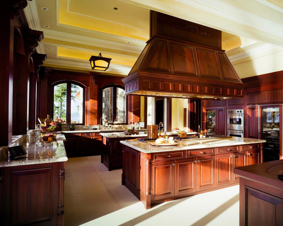  You'd definitely want to get a professional chef in to cook in this giant kitchen