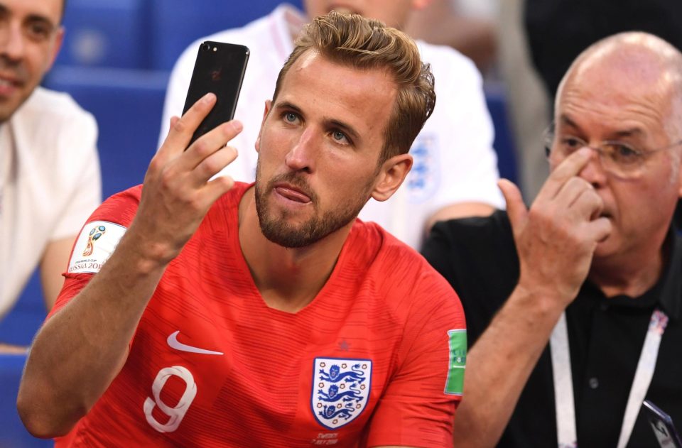  Harry Kane Facetimed his fiance from the stands moments after England's win