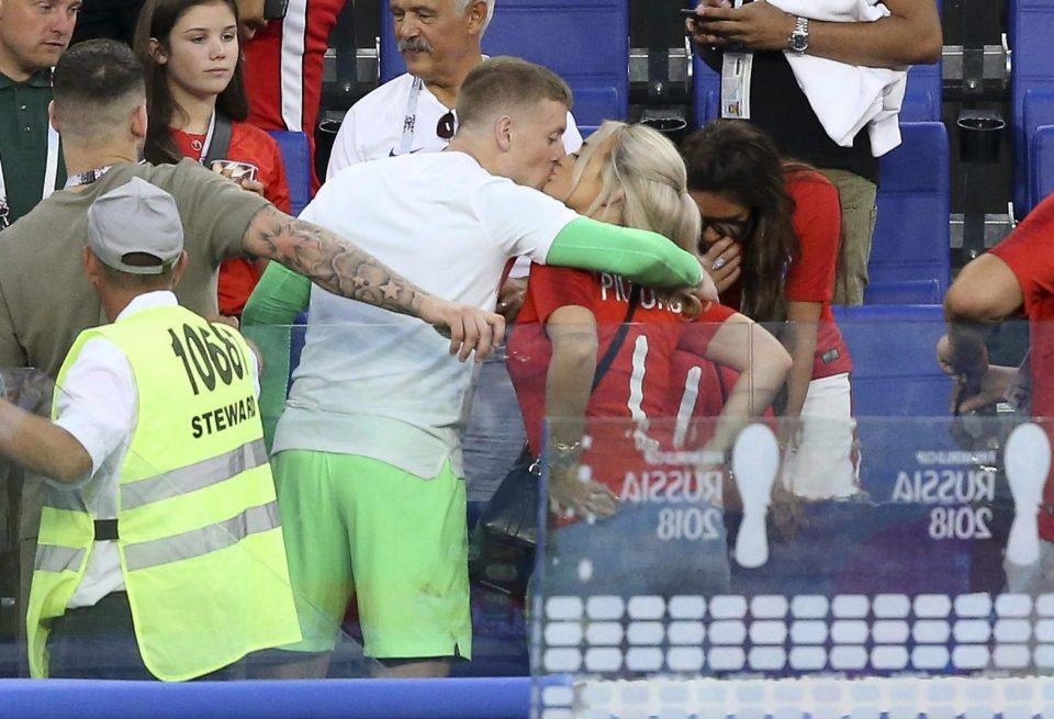  Jordan Pickford shared a kiss with his girlfriend Megan Davison