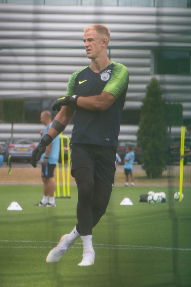 Joe Hart was snapped in Manchester City training today