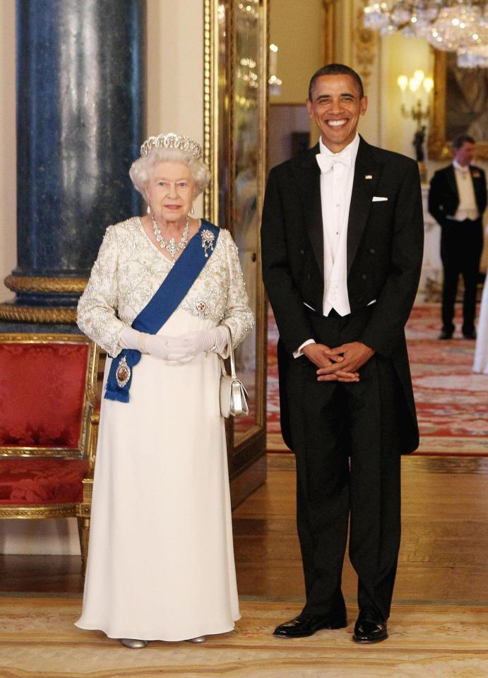  Queen Elizabeth II and the then US President Barack Obama in the Music Room of Buckingham Palace