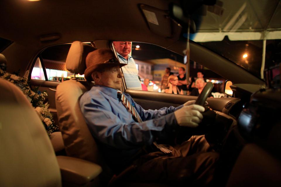  Cabbie Victor Perez Cardona was given a send-off in his trusty old car after he died