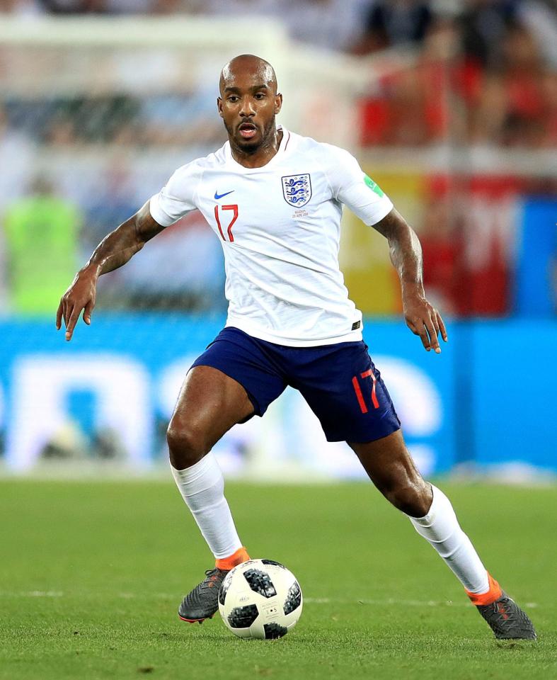  England utility man Delph likes a long read