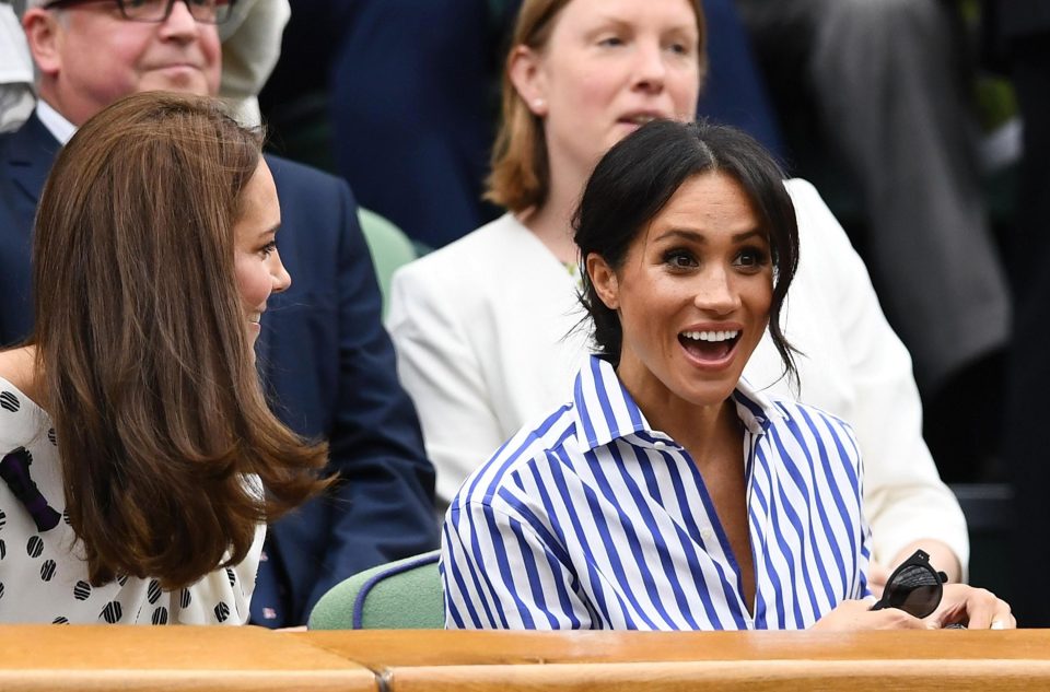  The Suits actress looked excited as the players arrived on court