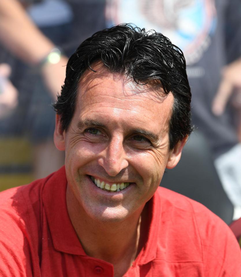  Emery won his first match as Arsenal's new head coach, beating Boreham Wood 8-0 on Saturday