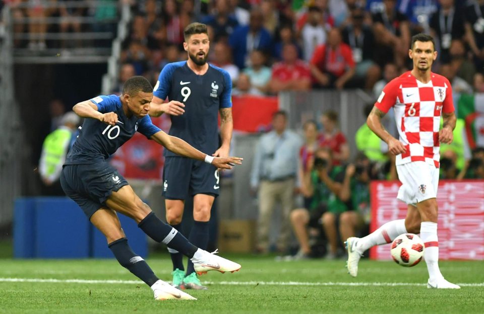 Kylian Mbappe scored a cracker to give France a 4-2 lead