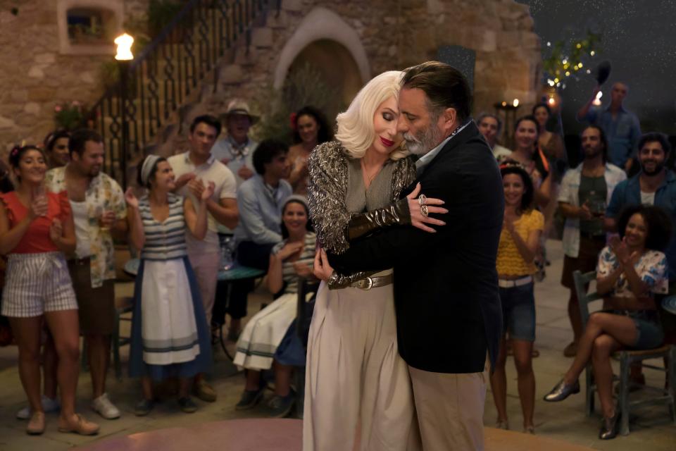  Cher delights fans with a romantic dance in Mamma Mia! Here We Go Again