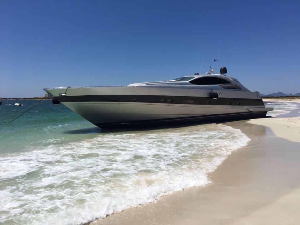 One yacht was beached on the sand in Alcudia