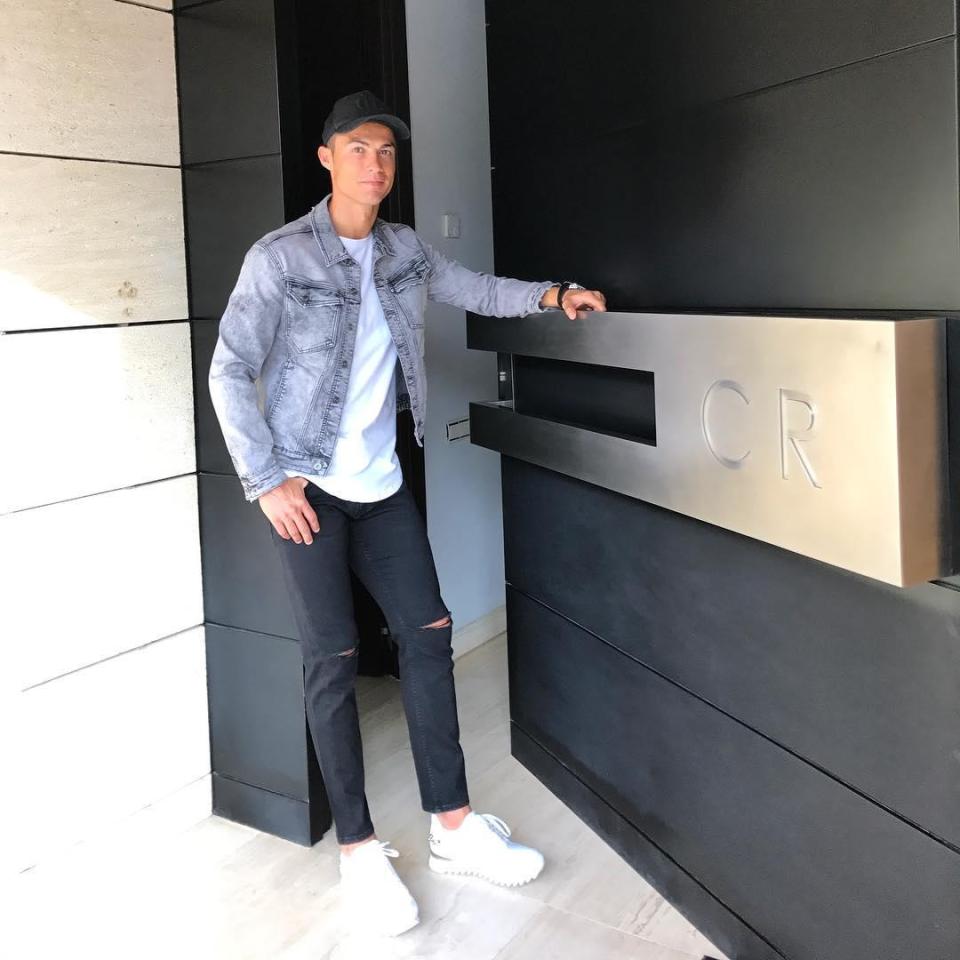  Ronaldo will be saying farewell to the £4.8 million luxury pad