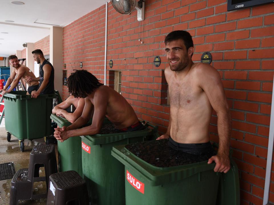  Sokratis Papastathopoulos did not look entirely happy about taking a dip