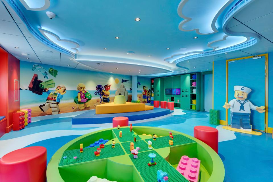  There's lots of attractions to entertain the kids on MSC Seaview