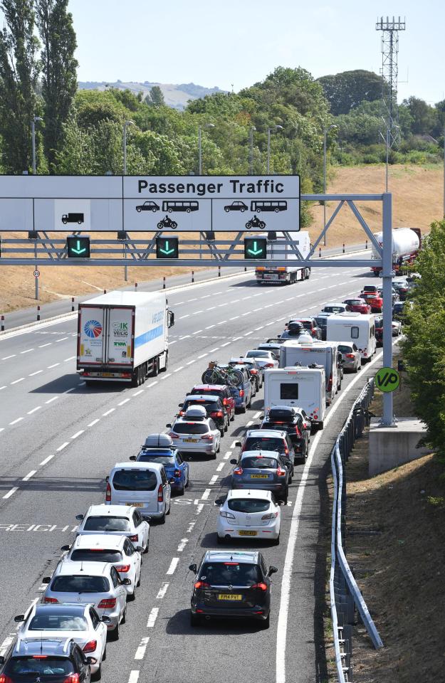  Eurotunnel warned its customers they faced a five hour wait at Folkestone, advising people to take plenty of drinking water