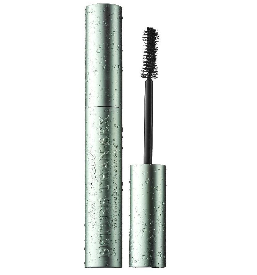  This cruelty free mascara claims to be sweat-proof, waterproof and play proof. Winner of the Marie Claire award for ‘best mascara for volume’, this mascara holds unique peptides for the deepest, intense black possible