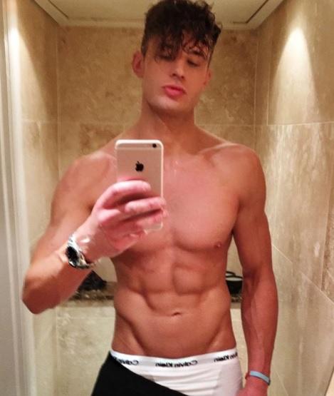 Scotty T, Scotty T naked, Scotty T topless, Geordie Shore