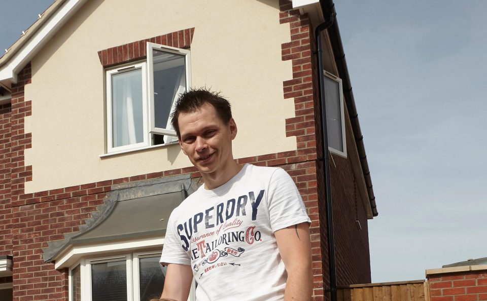  Leigh Benwell, 32, bought his home to share with his daughter, four, through shared ownership