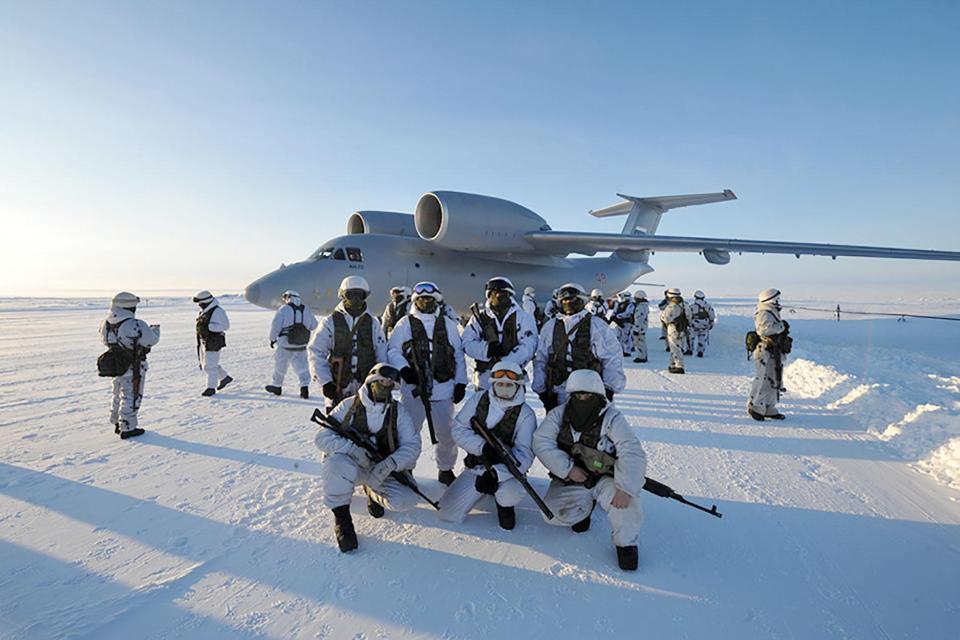 The Tiksi garrison is expected to house 100 servicemen at the initial stage