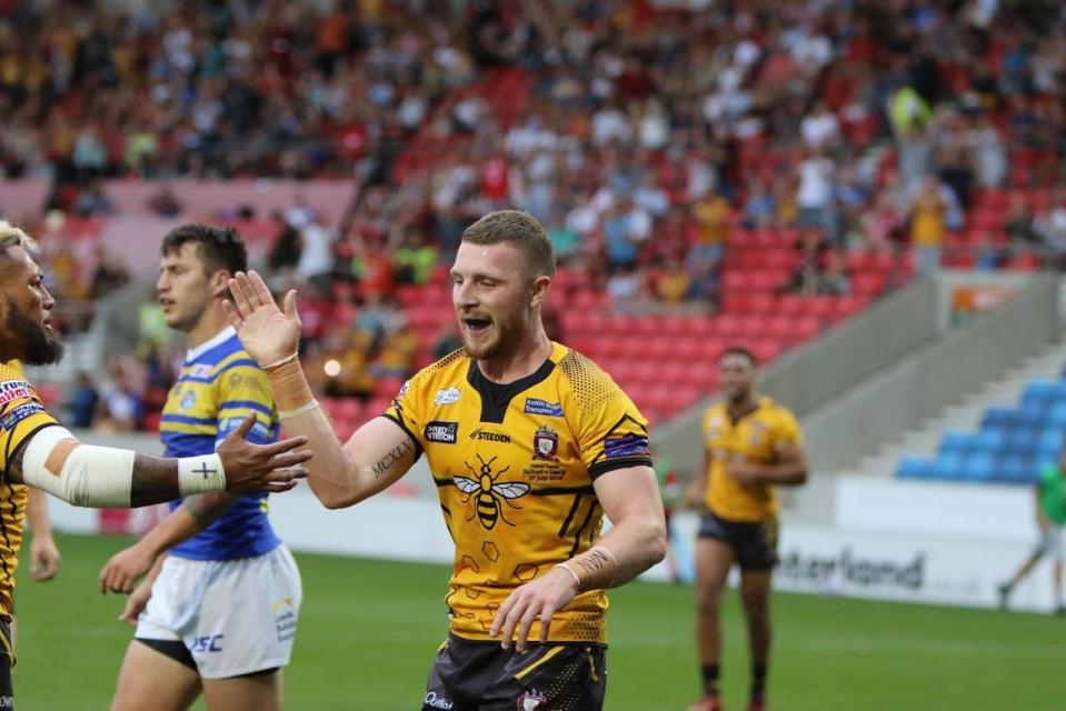  Leeds wanted Hastings but their own deadline is thought to have seen him choose the Warriors