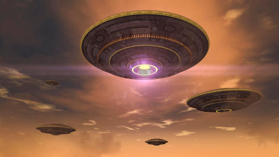  The site is a huge attraction for UFO fanatics who hope to contact aliens