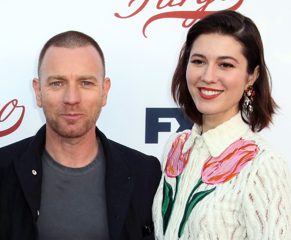  Mary Elizabeth Winstead with Ewan McGregor on 11 May 2017, in North Hollywood, California