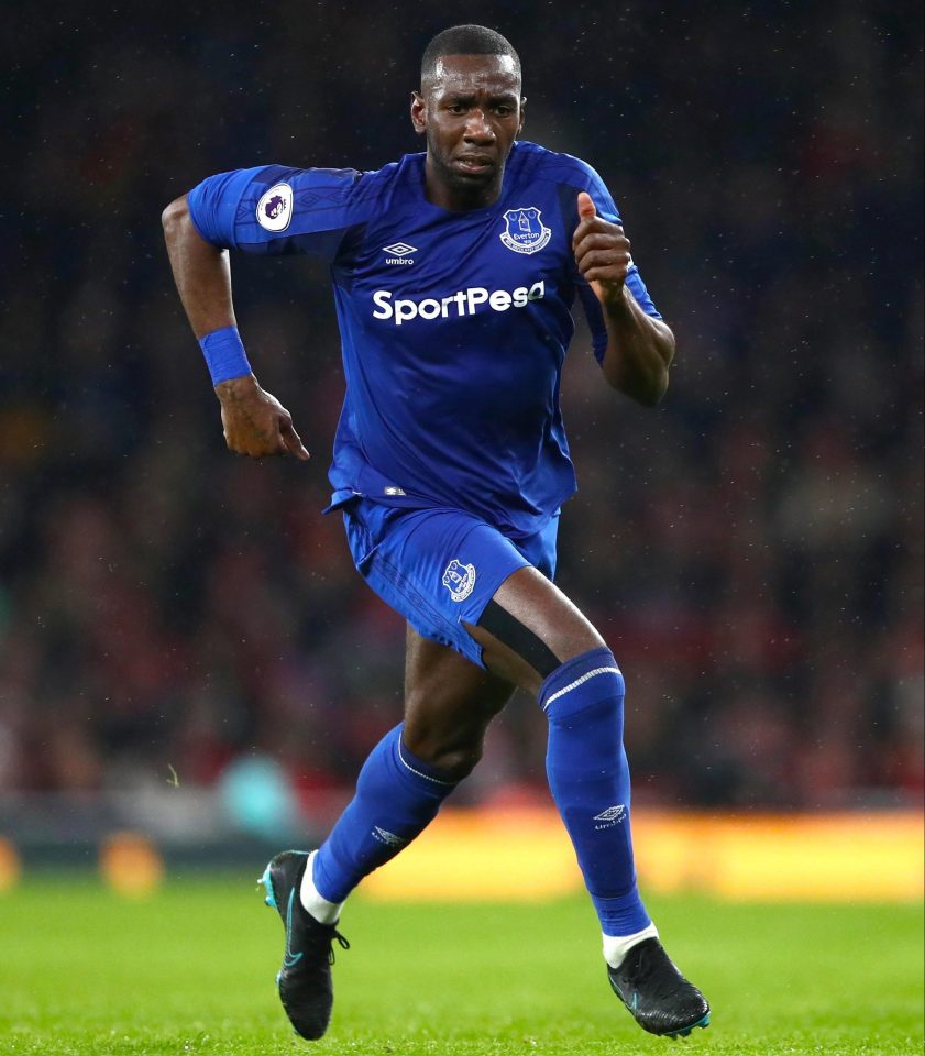  Burnley have made a move for Everton winger Yannick Bolasie